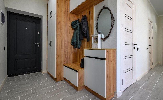 Divide the Mudroom Into Functional Zones