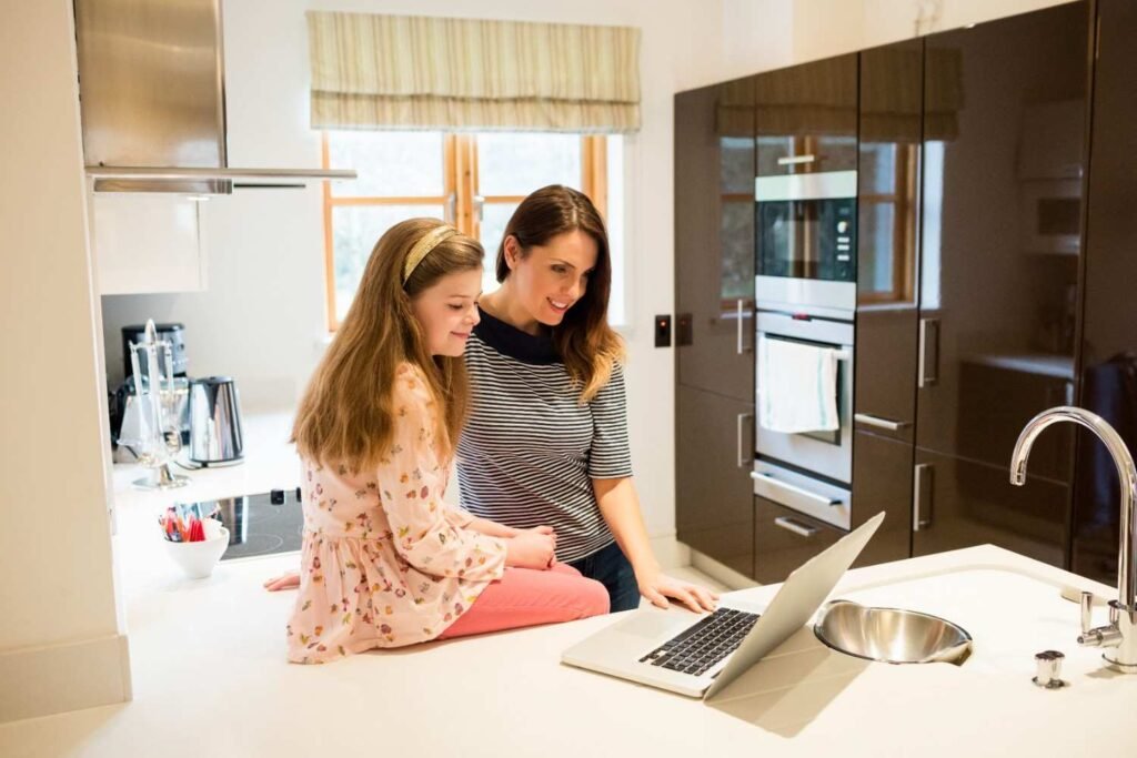 15 Productivity Hacks for Remote Workers