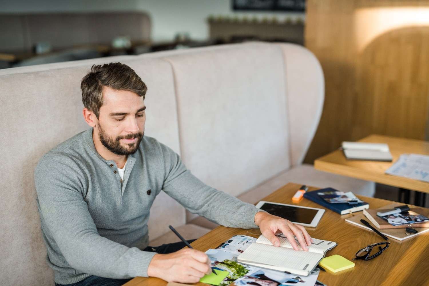 Why Does a Healthy Digital Routine Need Screen-Free Time?